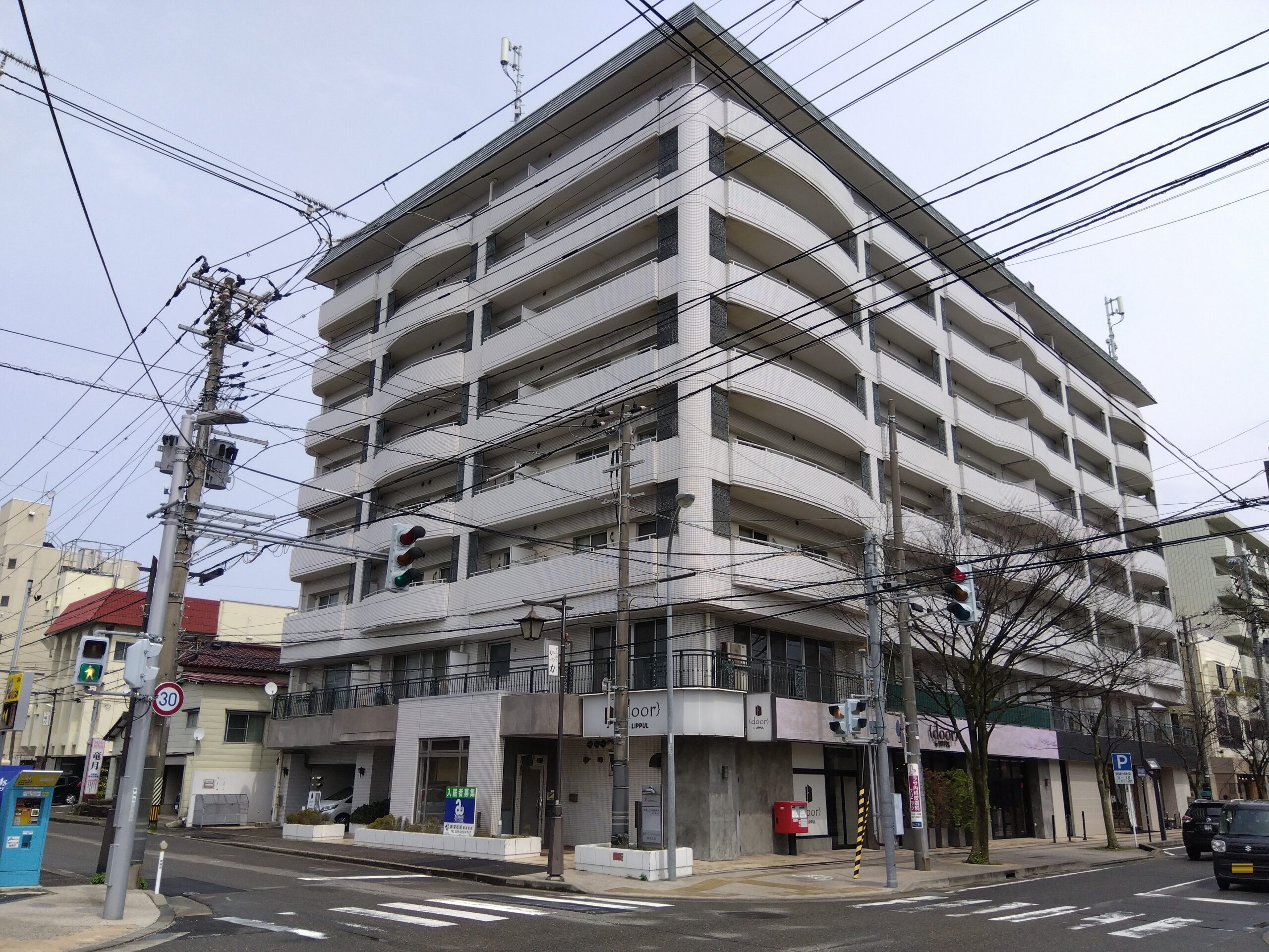 アクシス駅南ウエスト