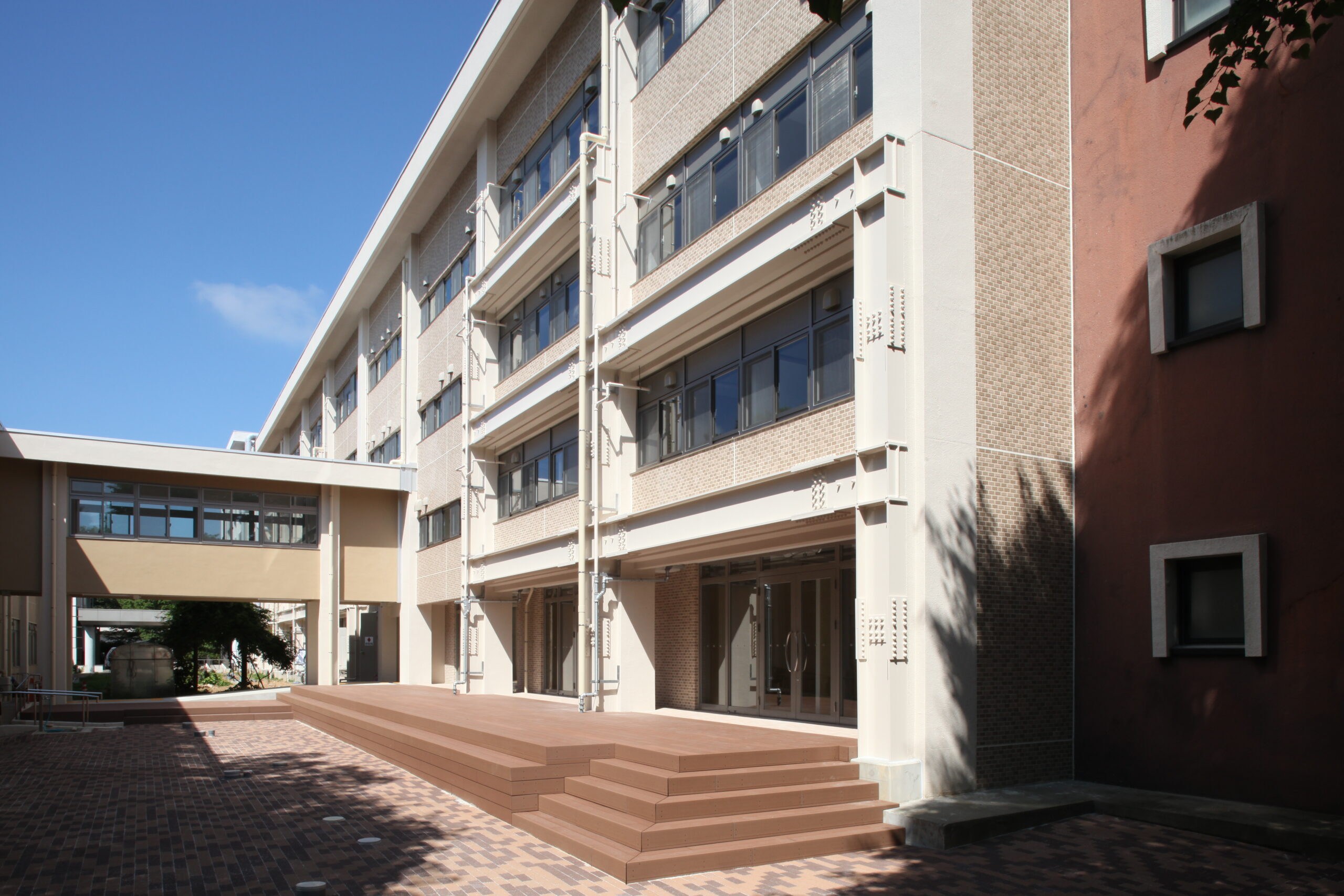 宮城教育大学(青葉山) 総合研究棟(1号館)改修工事