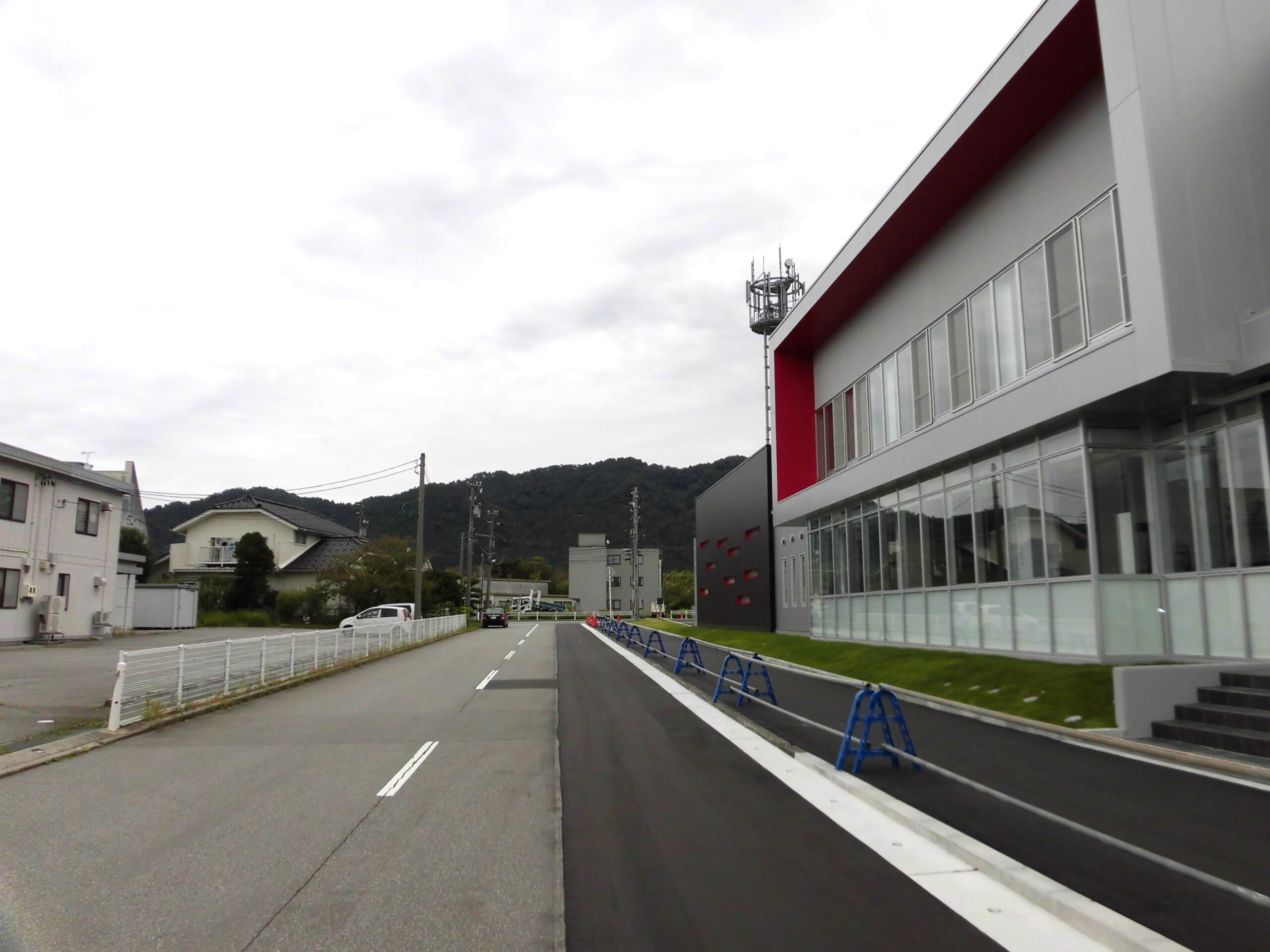 新川地域消防組合朝日消防署 新庁舎整備事業 建築主体工事（JV工事）