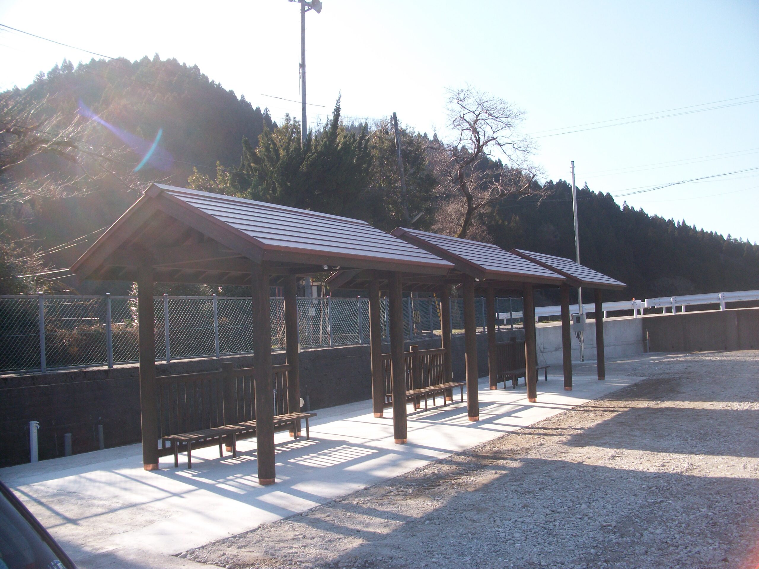 笹川地区屋根付き屋外交流施設 設置工事